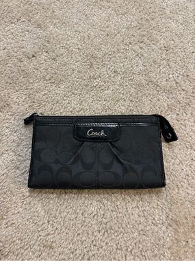 Coach Vintage Y2K Black Signature C Canvas Wallet